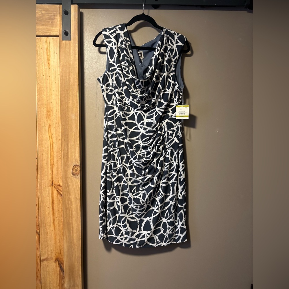 Anne Klein Black and White Patterned Midi Dress